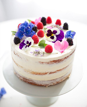 fresh flower cake